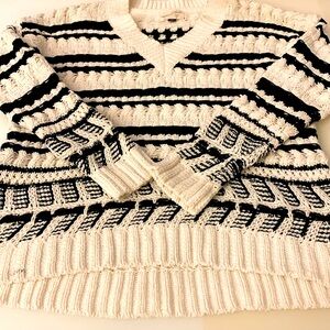 Women's Black & White Universal Thread sweater